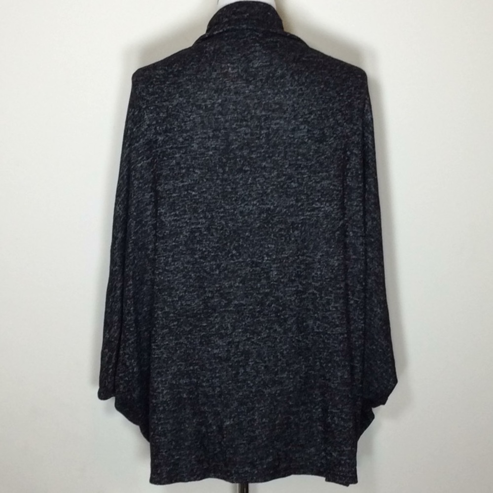 Absolutely Creative Open Cardigan - Picture 2 of 3